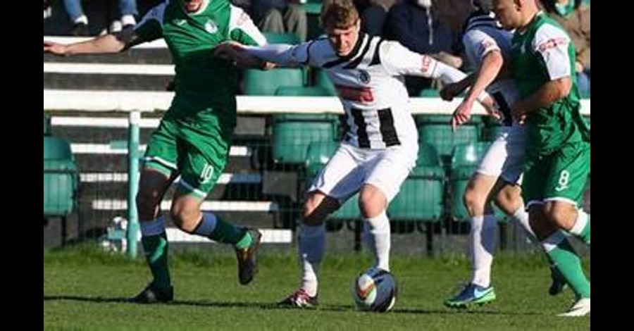 Biggleswade Town vs Harleston Town: Cuộc Chiến Mãnh Liệt Ngày 03/09/2024