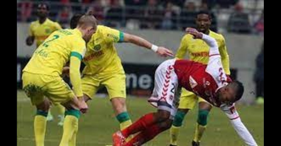 Cuộc Đối Đầu Nghệ Thuật Nantes vs Reims: Một Bài Thơ Bóng Đá